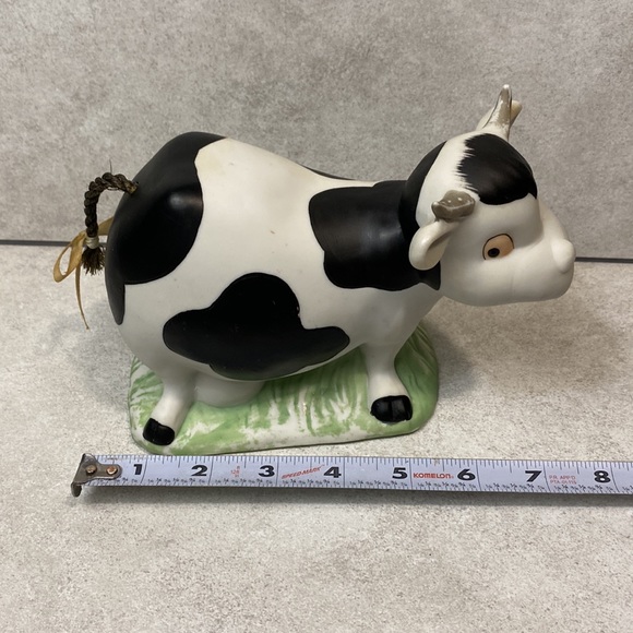 Vintage Ceramic Cow - Picture 5 of 9